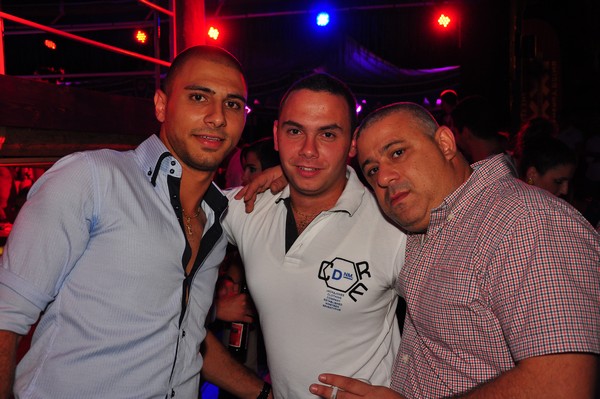 Night Beach Party @ Edde Sands